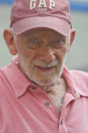 Kertész Ákos