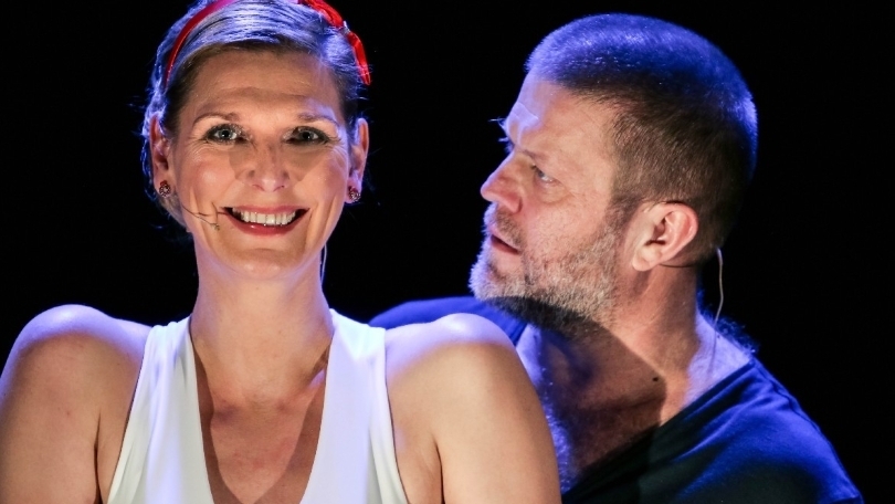 Rezes Judit és Szabó Gyöző a Loveshake - A szerelem összeráz című előadásban