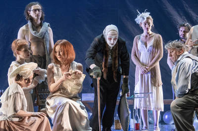 Meggyeskert Meggyeskert