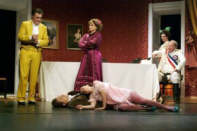 Viktor, avagy a gyermekuralom Viktor, avagy a gyermekuralom